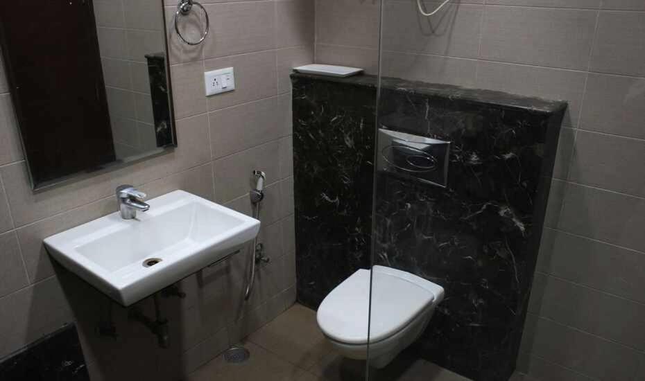 Hotel Good Will Residency - Cyber City Гургаон Экстерьер фото