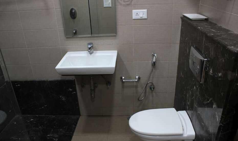 Hotel Good Will Residency - Cyber City Гургаон Экстерьер фото