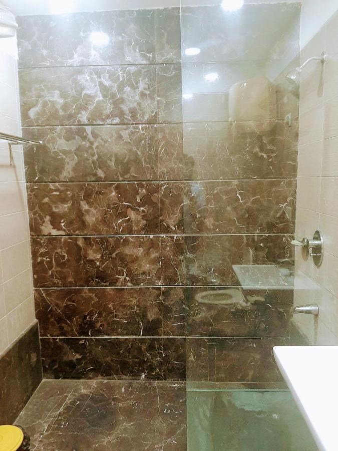 Hotel Good Will Residency - Cyber City Гургаон Экстерьер фото